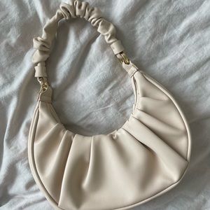 SOLD ⚠️Mango Cream Shoulder Bag